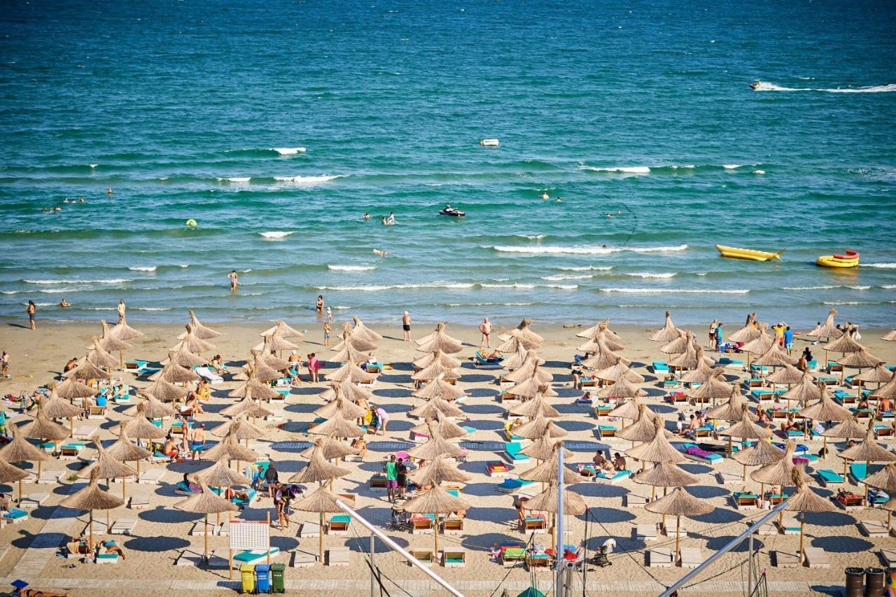Fanta Sea Apartament Spa N Pool Beach Resort Năvodari Exteriör bild